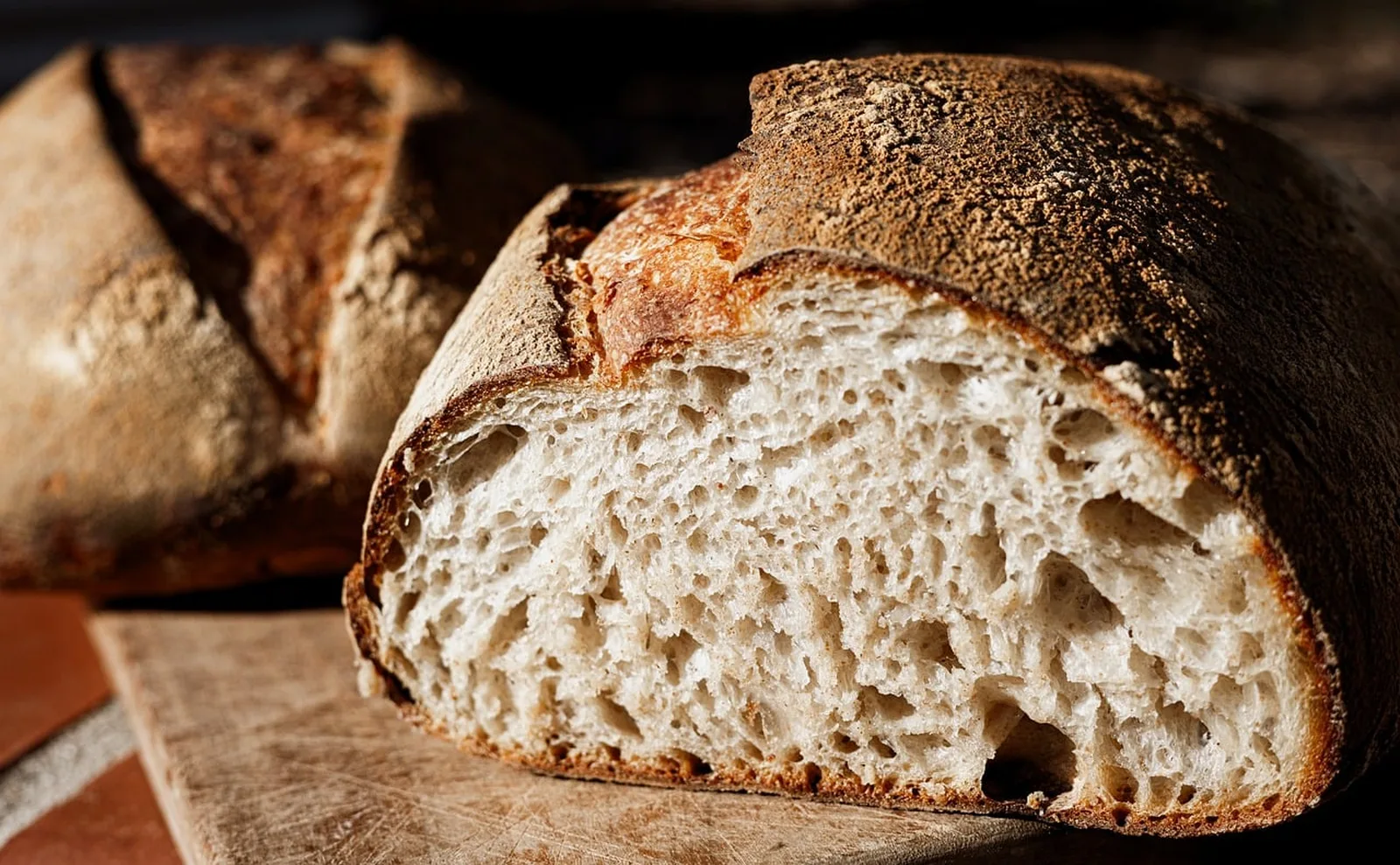 Rustikales Sauerteigbrot