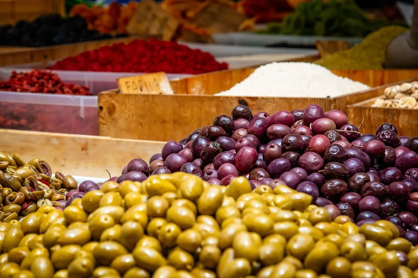 Olivenstand auf dem Markt